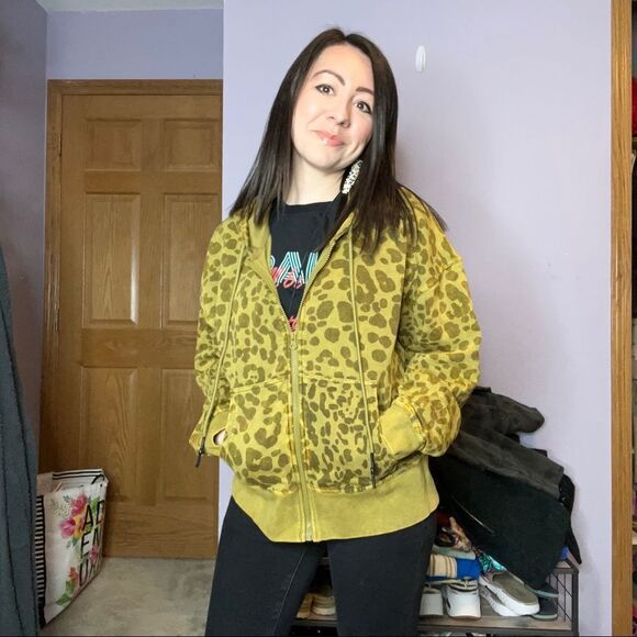 JoyLab Green Animal Print Oversized Hoodie women's size XS - Picture 4 of 10
